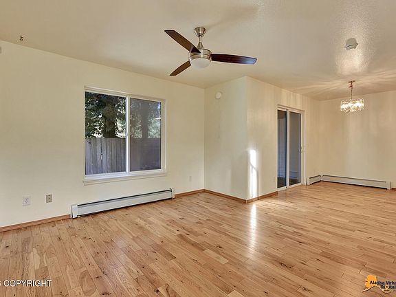 3rd image of 8393 Duben Ave #4