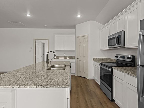 5th image of 8322 E County Road 114