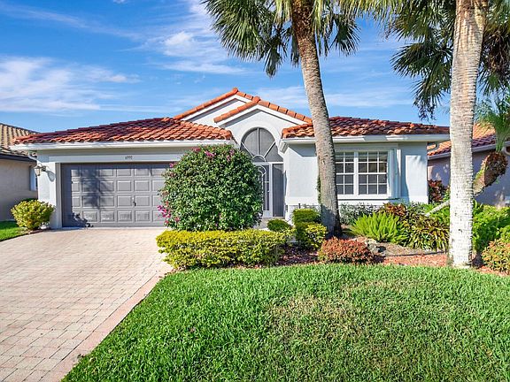 4th image of 6991 Lismore Avenue
