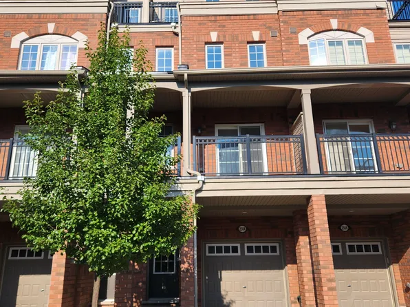 2564 Bromus Path, Oshawa, ON L1L 0K7