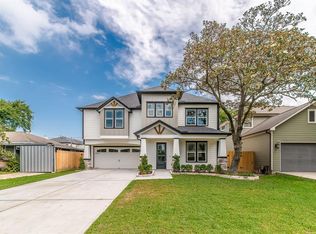 1622 Du Barry Ln, Houston, TX 77018