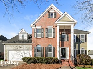 6619 Hawksnest Dr, Charlotte, NC 28269