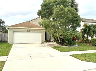 22449 Middletown Dr, Boca Raton, FL 33428