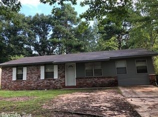30 Collins Rd, Jacksonville, AR 72076