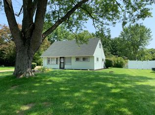 2426 Bel Aire Ln, Youngstown, OH 44514