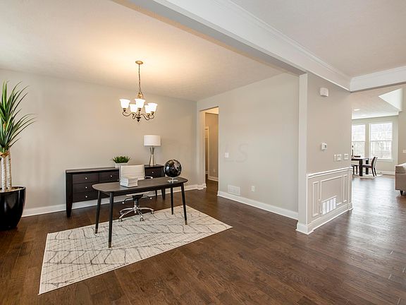 2nd image of 6433 Brookview Manor Dr