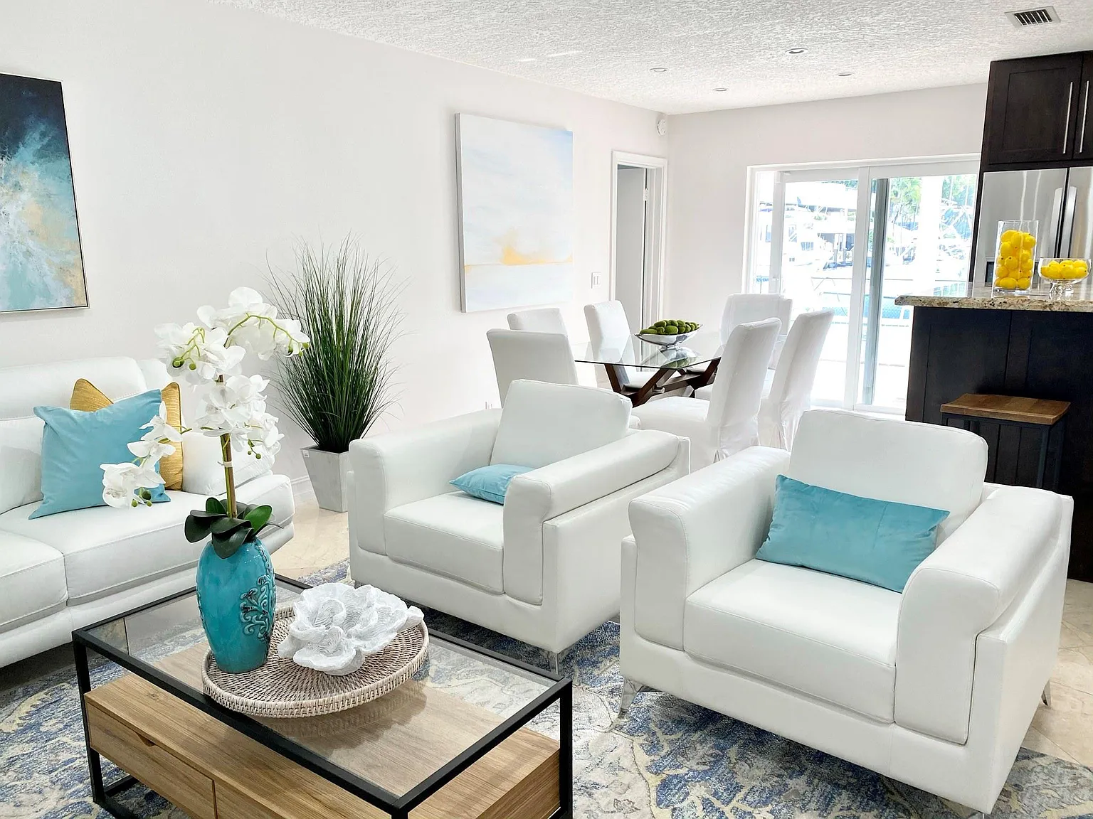 3 bed, 2.0 bath, 1757 sqft, $11,000 — Photo 1