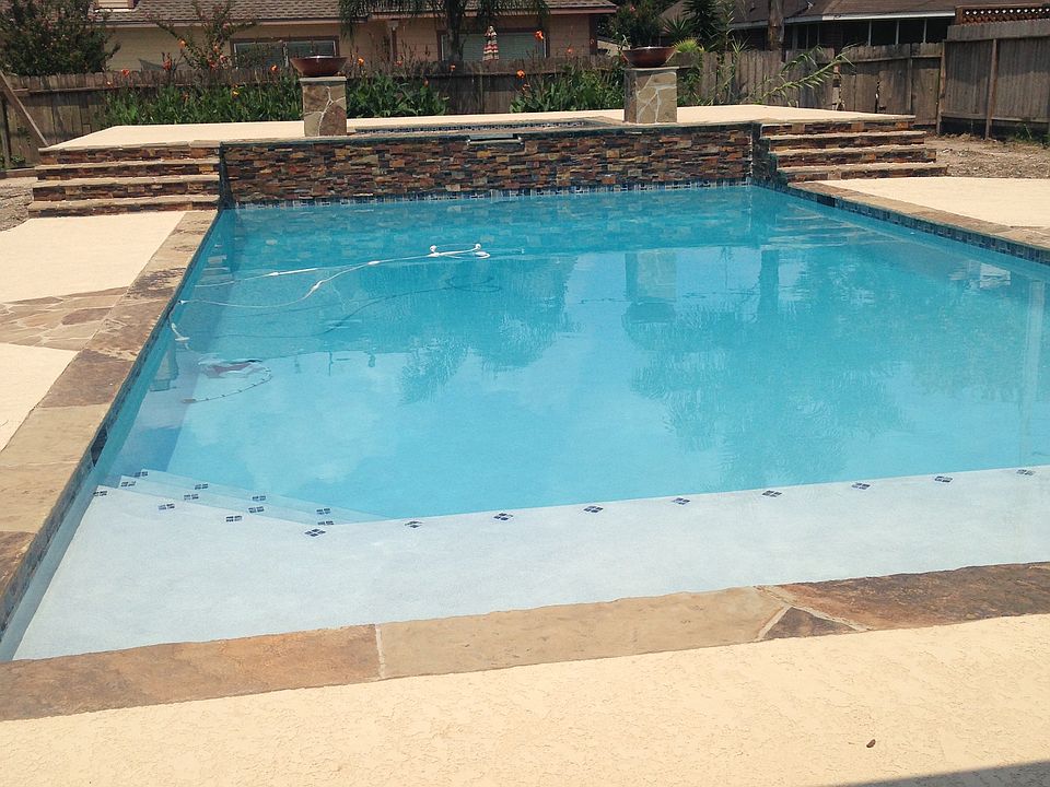 Sparkling Pool