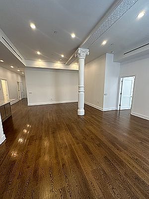 1st image of 121 Wooster St APT 3R