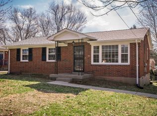5912 Rocky Mountain Dr, Louisville, KY 40219