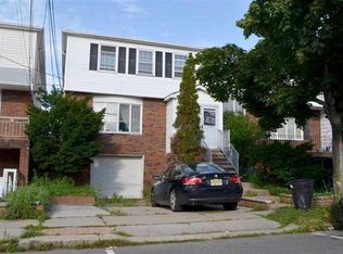 27 Colonial Dr, Bayonne, NJ 07002