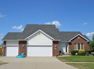 1202 NW Boulder Brook Dr, Ankeny, IA 50023