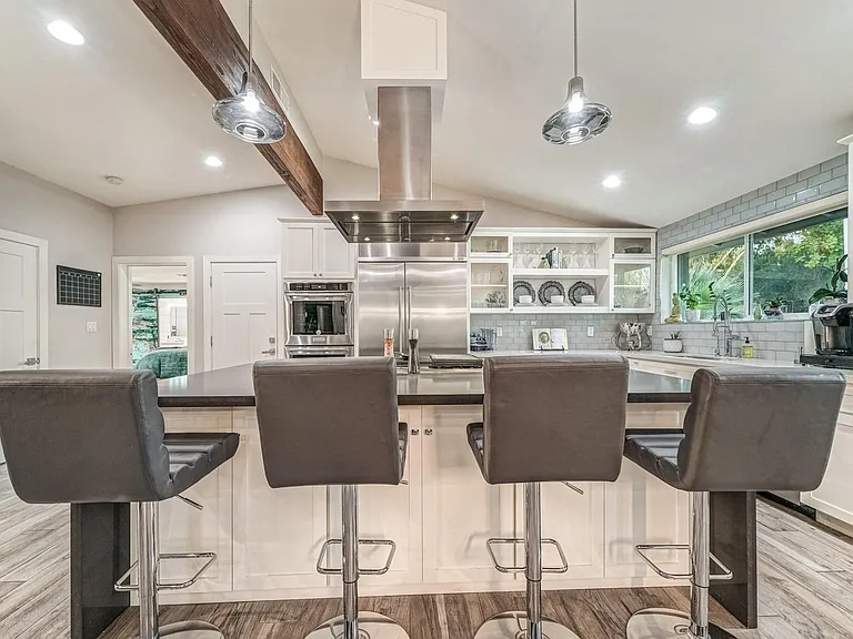 4623 E Earll Dr — Photo 8