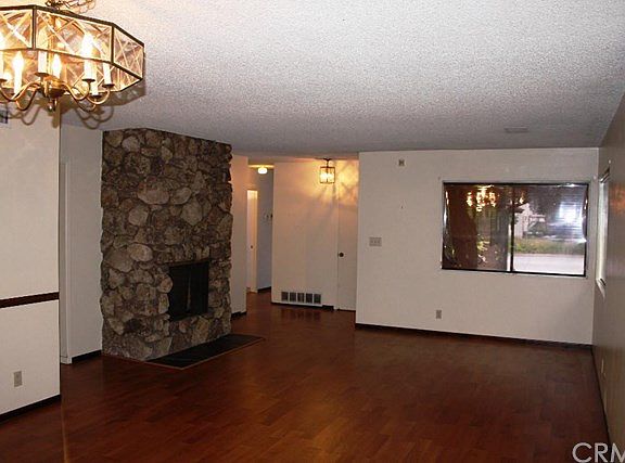 2nd image of 8239 Rush St