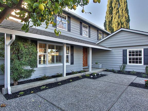 4th image of 1027 Rubis Dr