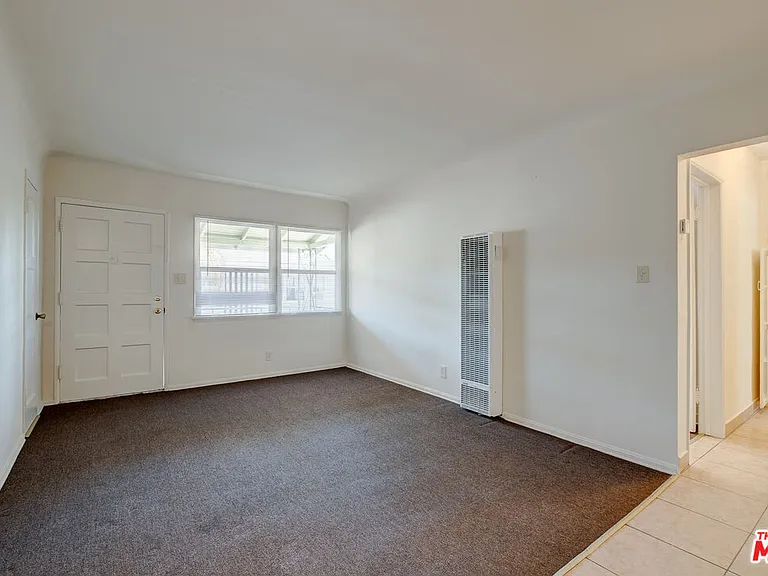 11508 Simms Ave — Photo 7