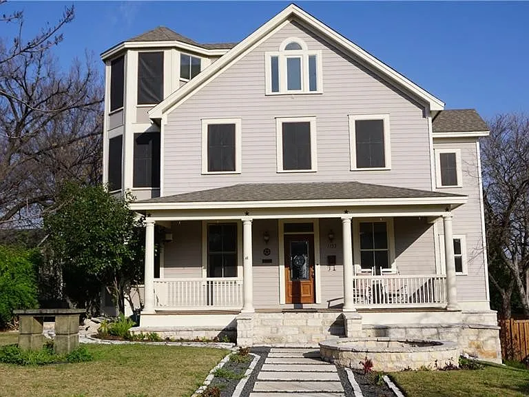 1153 San Bernard St — Photo 1