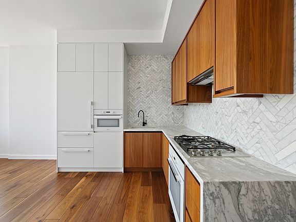 4th image of 21 India St #31-F
