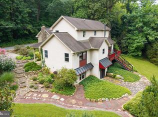 957 Mount Pleasant Rd, Pottstown, PA 19465