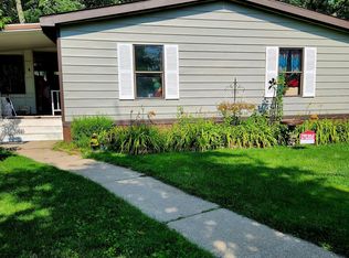 31 Willow Ct, Oakland, MI 48363