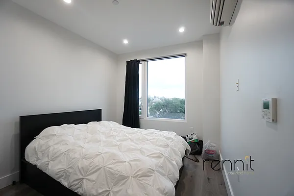 Rented by Rennit Inc. | media 24