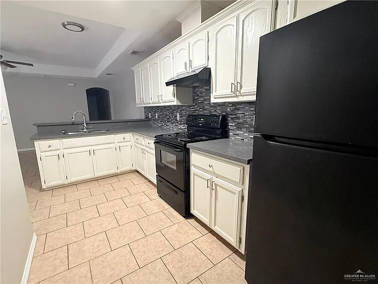 714 Jade St #A — Photo 5