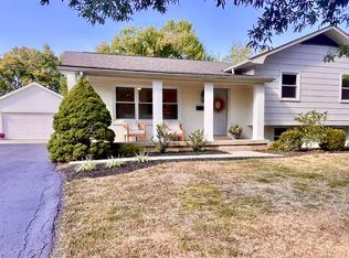 1101 Gainesway Dr, Lexington, KY 40517