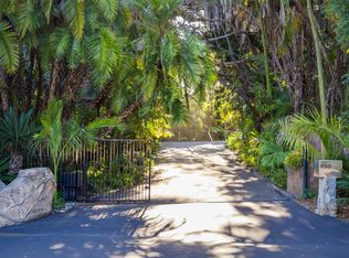 990 Quails Trail Rd, Vista, CA 92081