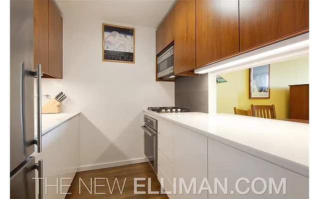 Rented by Douglas Elliman | media 33