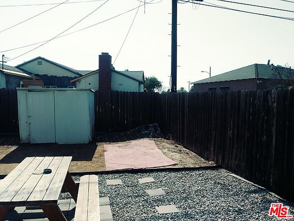 3rd image of 413 N Broadacres Ave