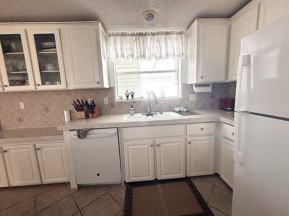 3rd image of 25626 Citrus Blossom Dr #L-167
