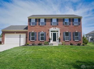 1924 Red Robin Dr S, Xenia, OH 45385