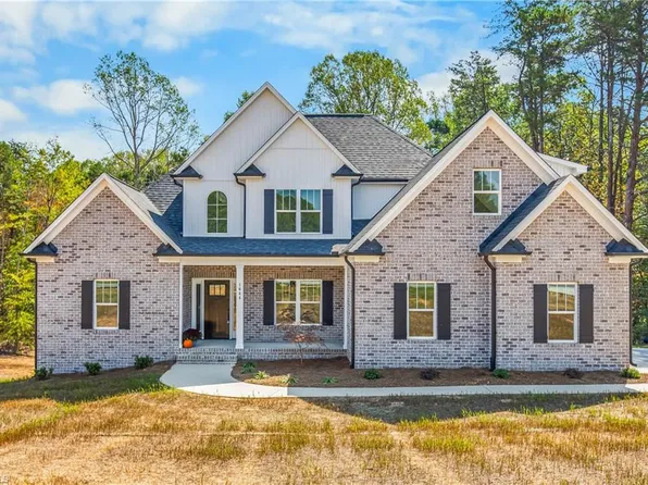 1644 S Union Grove Rd, Lexington, NC 27295