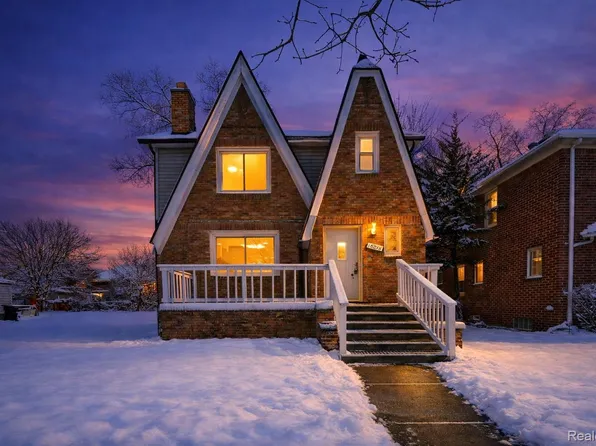 18238 Santa Rosa Dr, Detroit, MI 48221