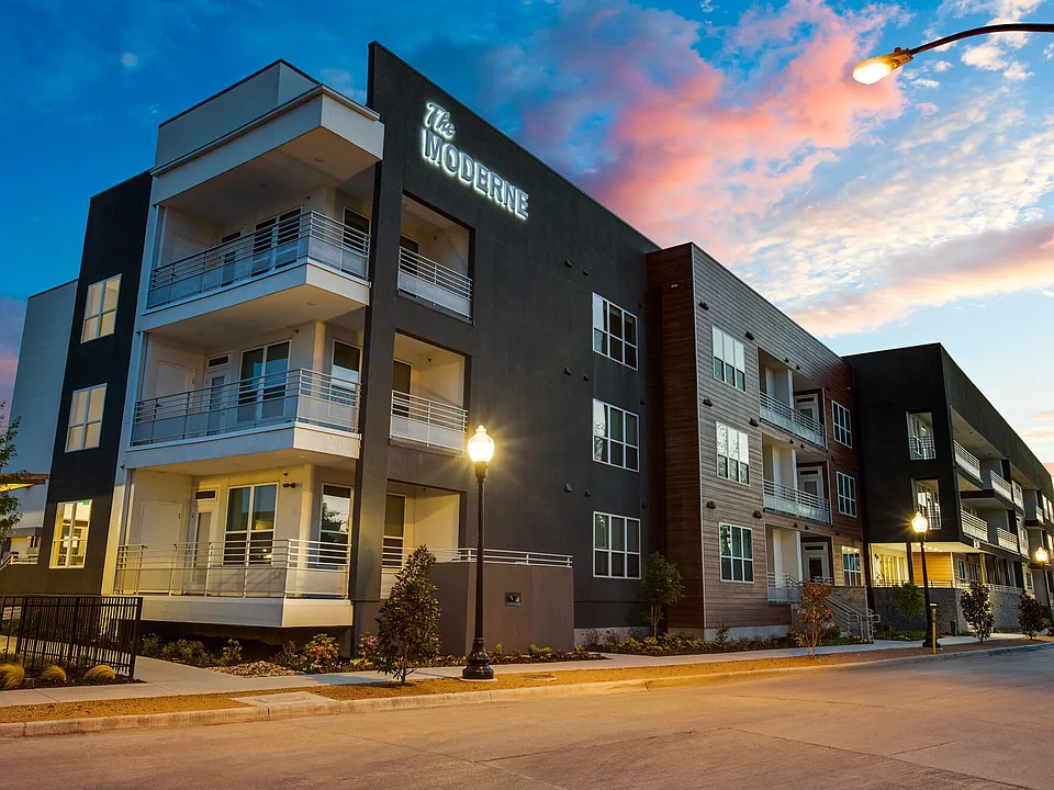 THE MODERNE