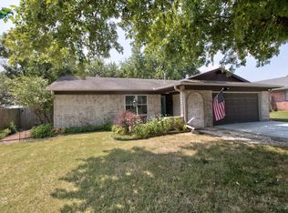 308 E 14th St, Owasso, OK 74055