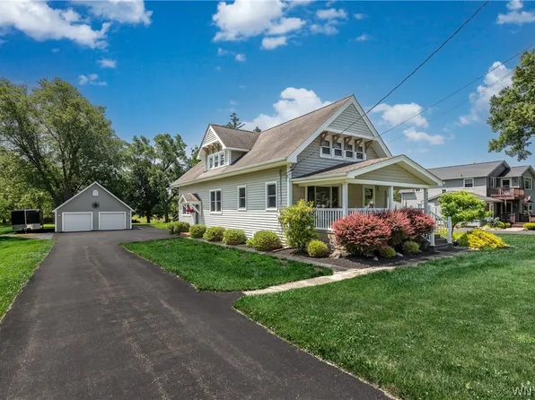 4367 Clinton St, West Seneca, NY 14224