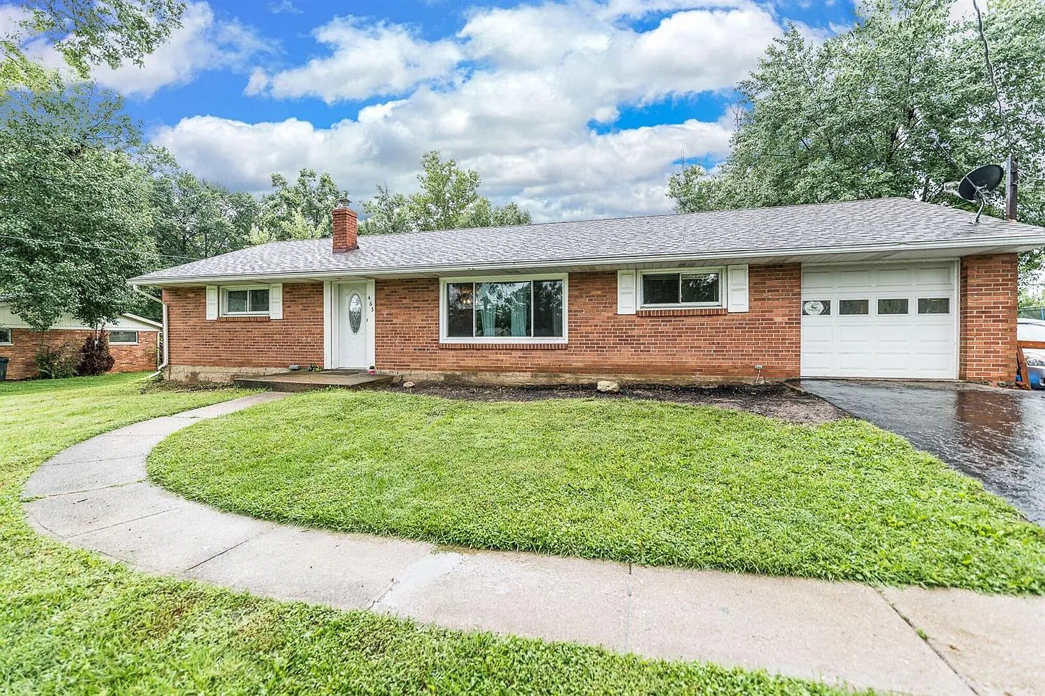 463 Craig Rd photo 1