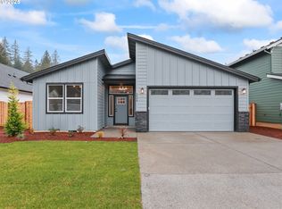 2434 NE Sweetwater Rd, Estacada, OR 97023