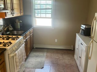 113 Lewis St #2, Valley Stream, NY 11580
