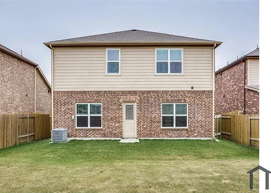 117 Aaron St — Photo 19