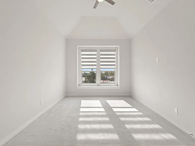 6579 Scarlet Pond Ln — Photo 26
