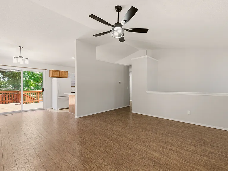 1428 N Rawhide St — Photo 20