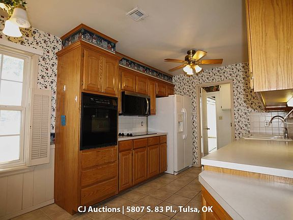 5th image of 5807 S 83rd Pl E
