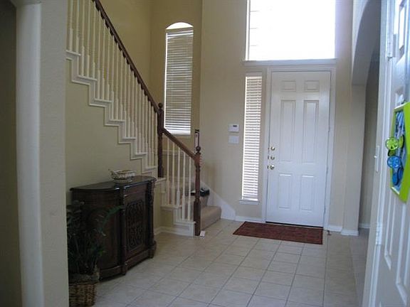 3rd image of 4513 White Rock Ln