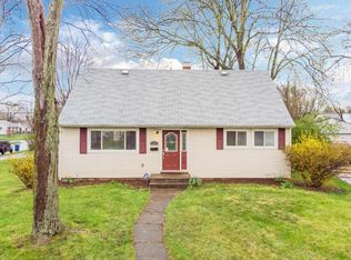 1379 Aven Dr, Columbus, OH
