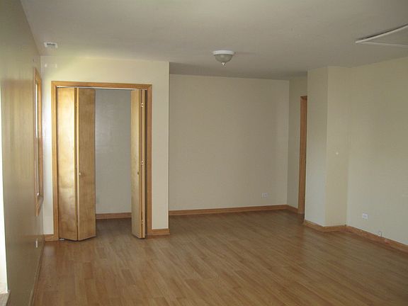 5th image of 316 49th Ave