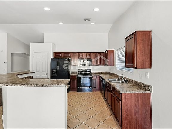 4th image of 16776 W Mesquite Dr