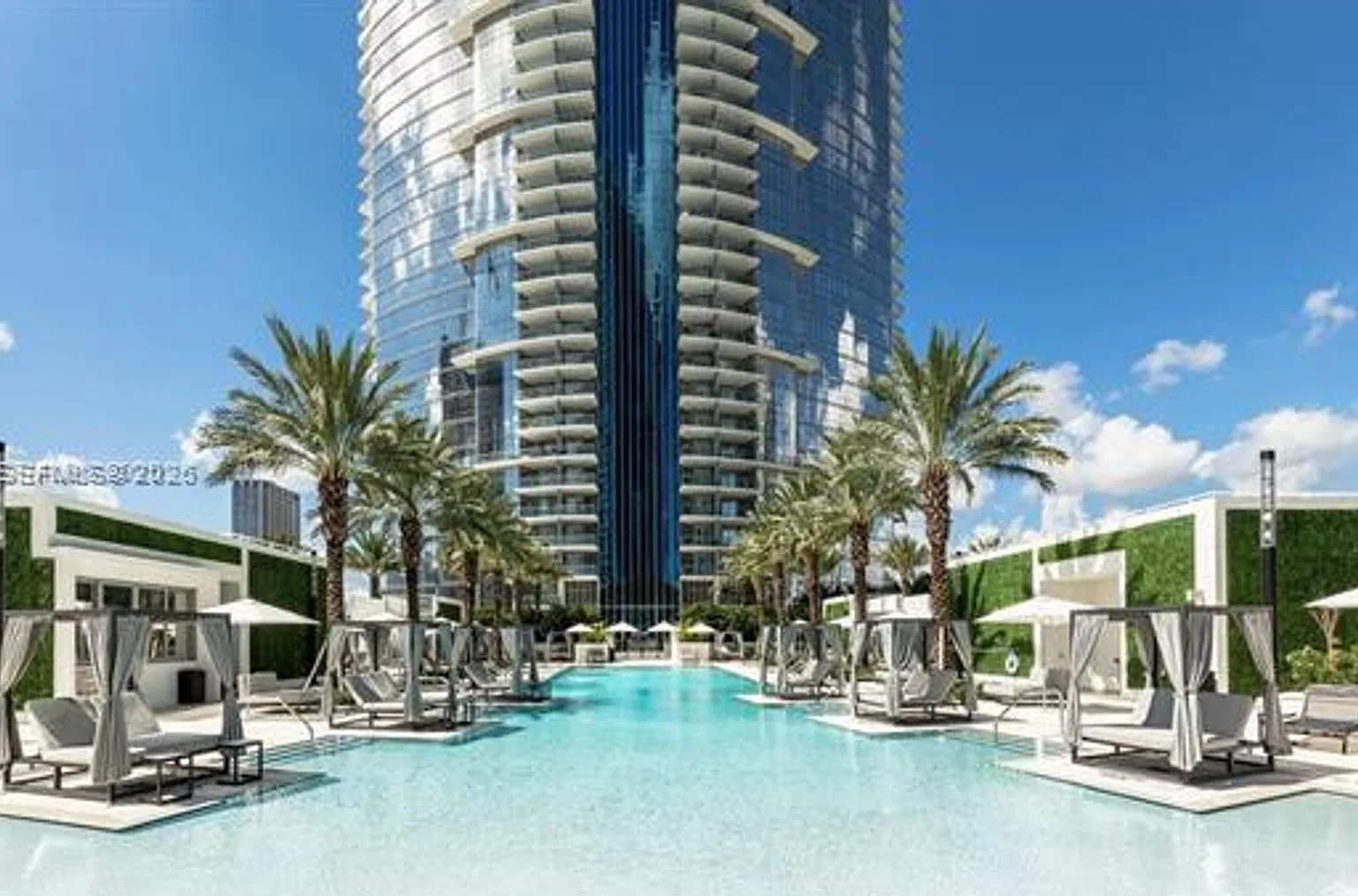 851 NE 1st Ave cu-1811, Miami, FL 33132 — Photo 2