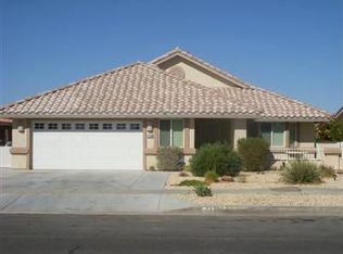 27398 Lakeview Dr, Helendale, CA 92342